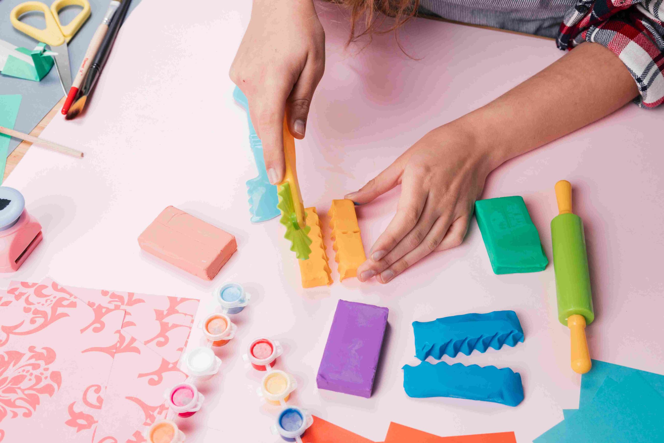 ¿Cómo se hace la plastilina a nivel Industrial?