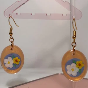 aretes florecitas plastilina